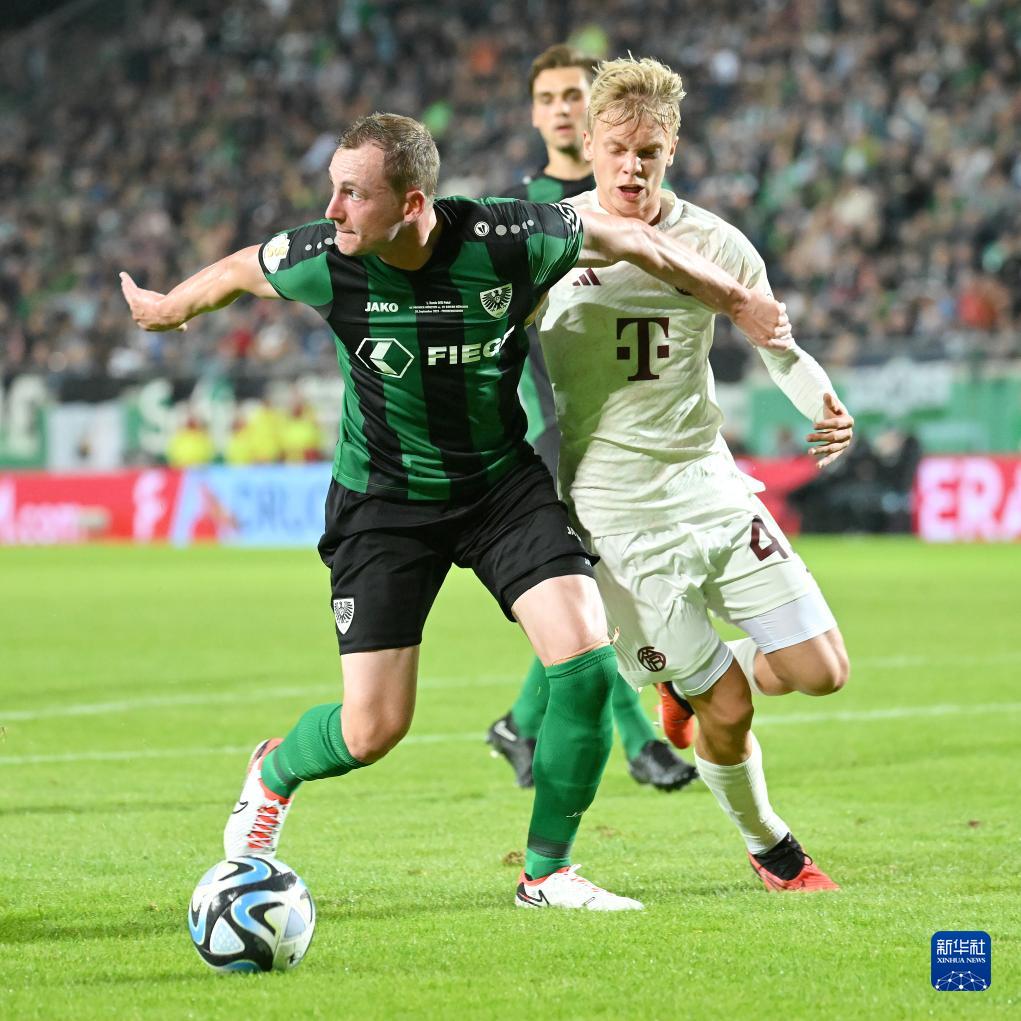 iG赛后群访 YSKM：赢下偶像很开心吧 也算是突破了一个瓶颈