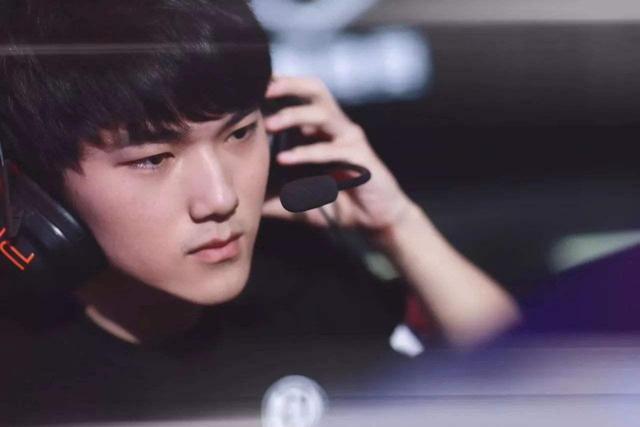 2022LPL夏季季后总决赛，16：30 JDG vs TES(BO5)，晴天首发！